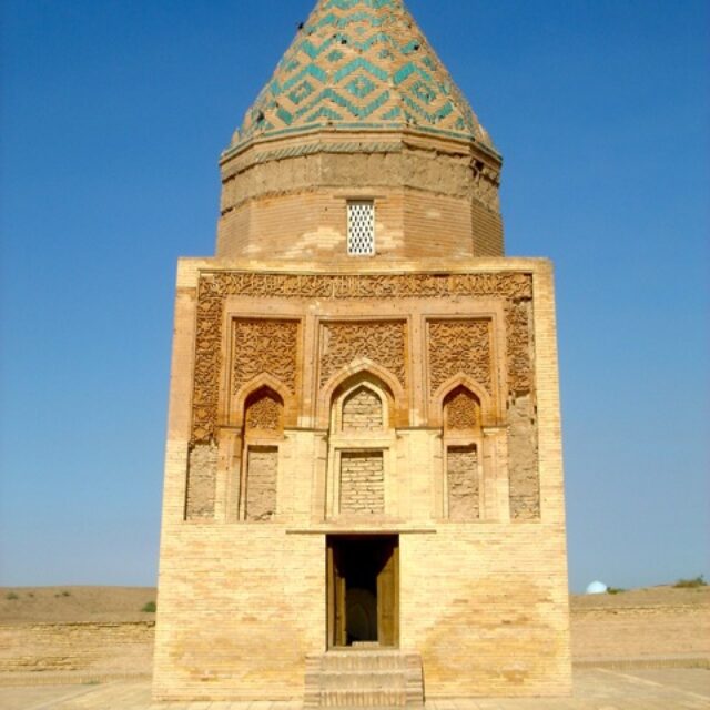 turkmenistan-ku-ilarslan