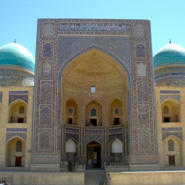 uzbekistan-bukh-miriarab
