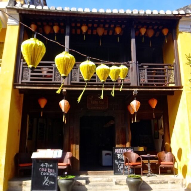 vietnam-hoian-1